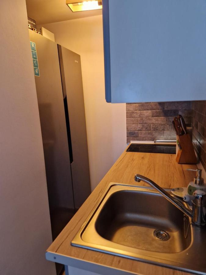 Apartamento Evelyn'S Place Braşov Exterior foto
